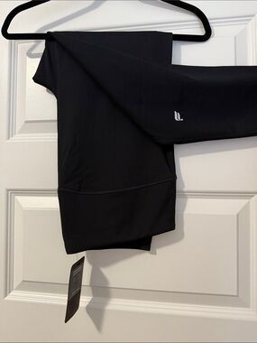 Fabletics Black High-Waist Leggings